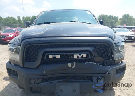 2021 Ram 1500 Classic Warlock 4X4 6'4 Box z USA, uszkodzony, nr VIN 1C6RR7GT1MS510154